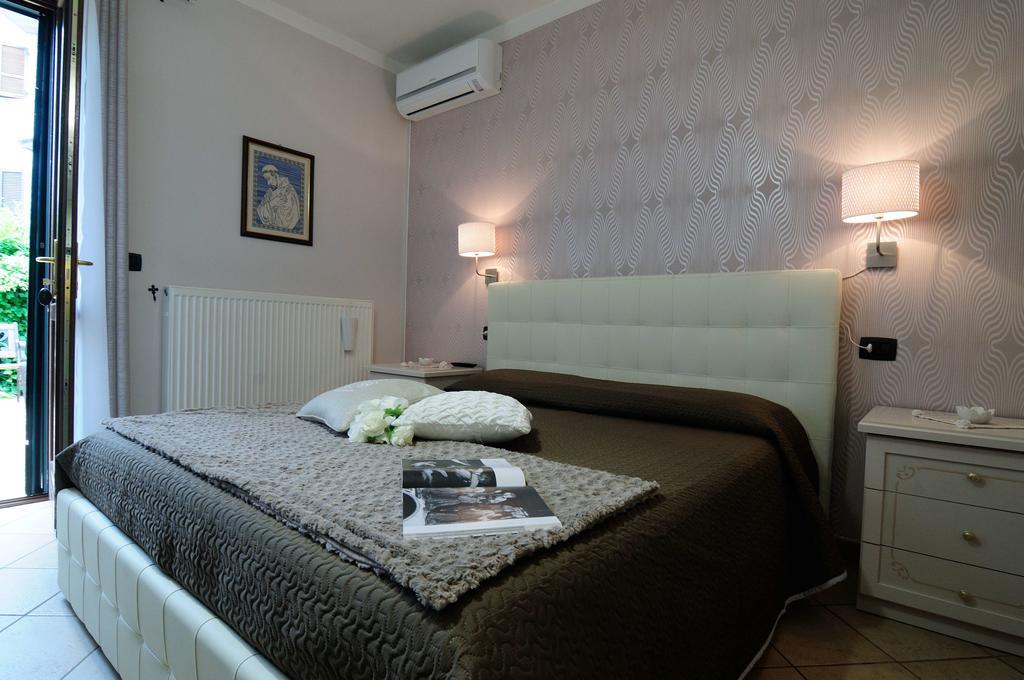 Pensjonat Residenza Cieloterra Rivotorto Zewnętrze zdjęcie